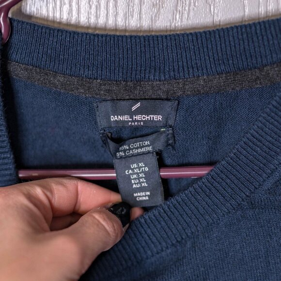 Daniel Hechter Navy Cotton & Cashmere Men's Sweater - Size XL - Picture 2 of 3